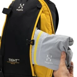 Haglöfs Tight Medium -Haglöfs haglofs tight medium true black pumpkin yellow 7